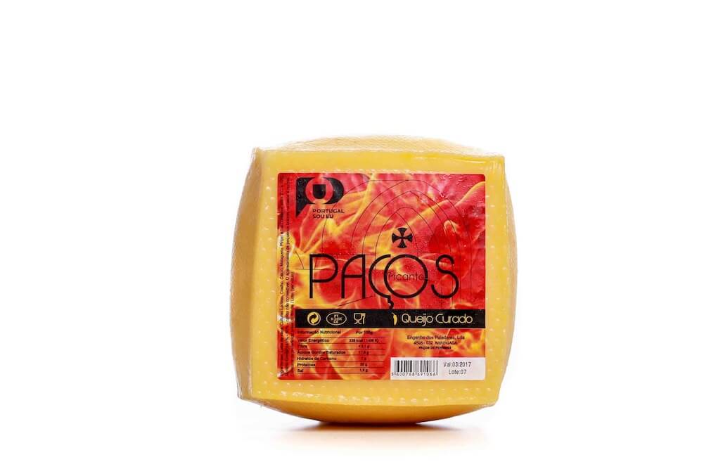 Queijo Paroquial com malagueta