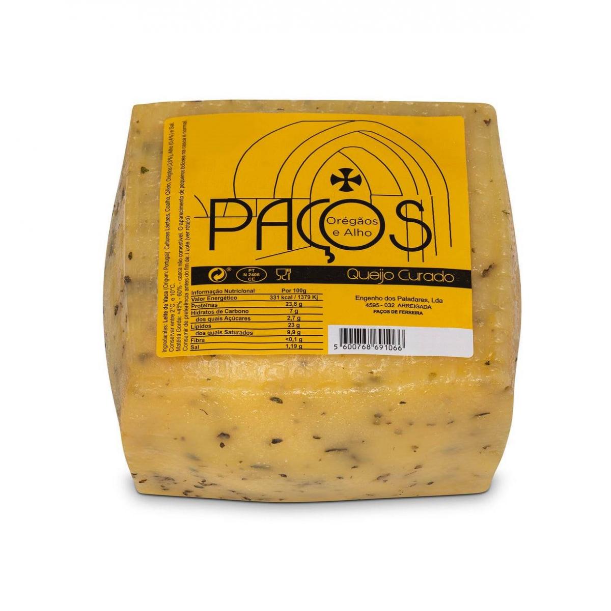 Paladar cheese with oregano